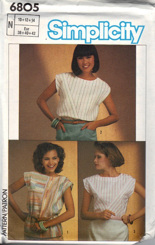 Simplicity 6805 Simple Top Pattern UNCUT - Click Image to Close