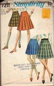 Simplicity 7211 Pleated Skirt Pattern Vintage UNCUT