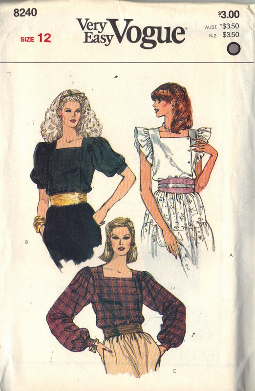 Vogue 8240 Blouse Sewing Pattern UNCUT - Click Image to Close