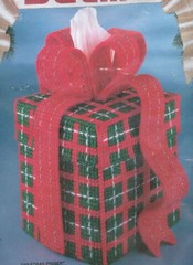 Bucilla Christmas Present Christmas Tissue Box Kit New